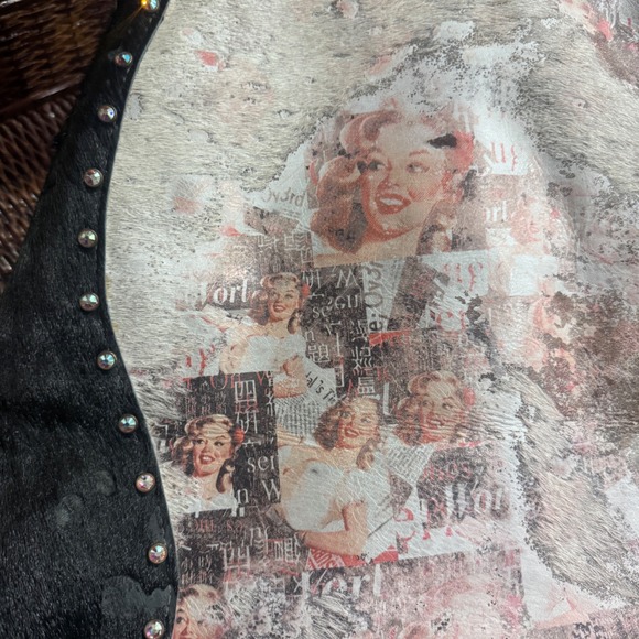 Full Grain Leather Western Artisan Bag Antler Handle Marilyn Monroe Pet Carrier - Picture 8 of 9